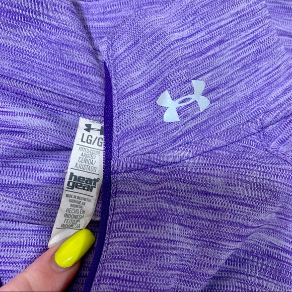 Under Armour 1/2 Zip Athletic Top - Picture 7 of 7